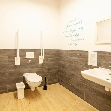 Montessori Hostel *