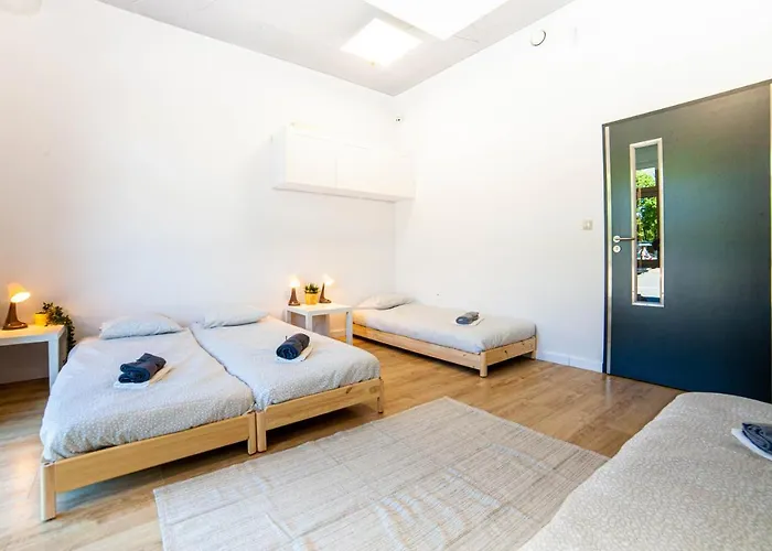 Auberge de jeunesse Montessori